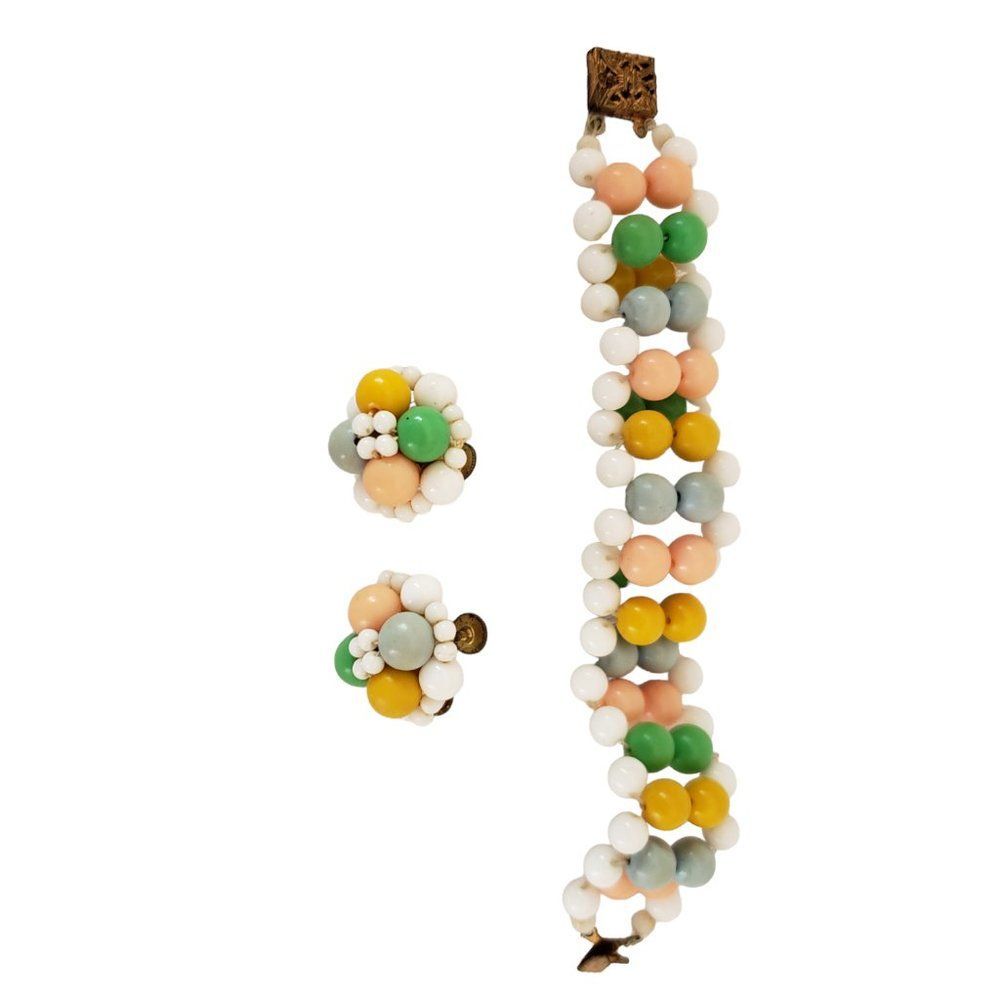 Set Clip On Cluster Earrings & Bracelet Plastic Pastel Beads Vintage Mod 1960s